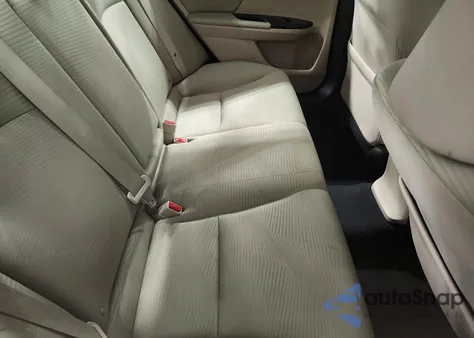 2016 Honda Accord Lx z USA, uszkodzony, nr VIN 1HGCR2F32GA026606